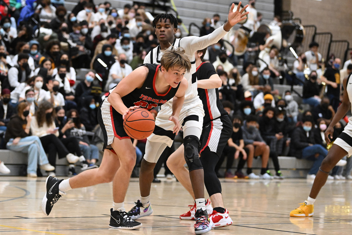 Roosevelt North Medford boys basketball Leon Neuschwander 40
